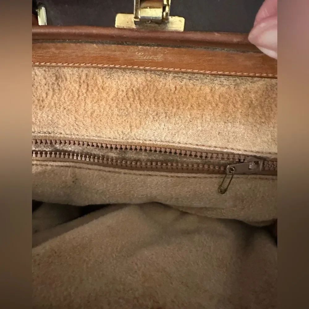Gucci Brown and Tan large bag - Picture 8 of 16